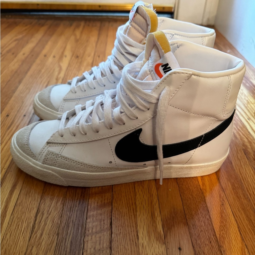 Nike Blazer Mid ‘77